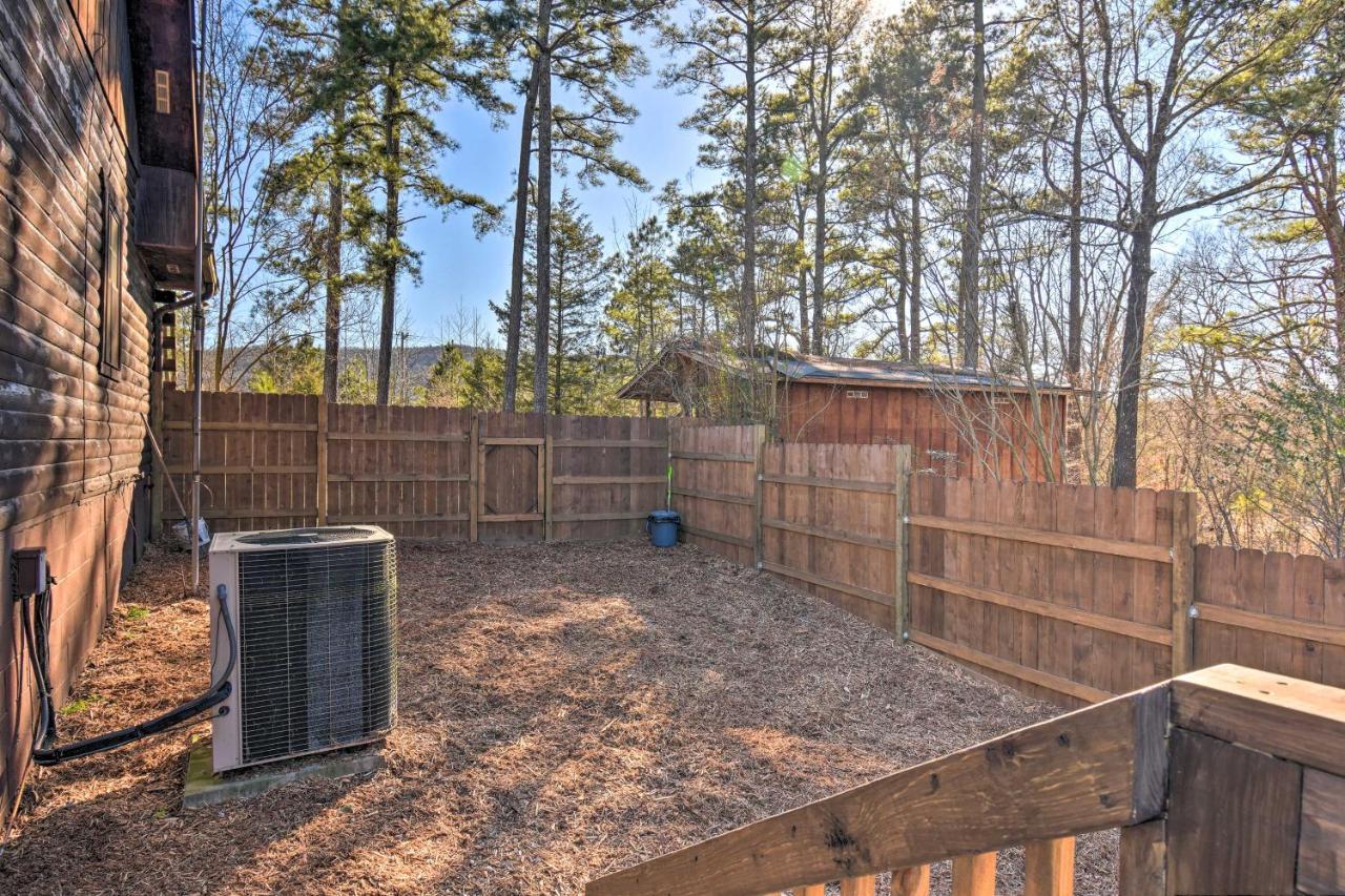 Luxury Pearcy Cabin With 5 Private Acres And Hot Tub! Exterior photo